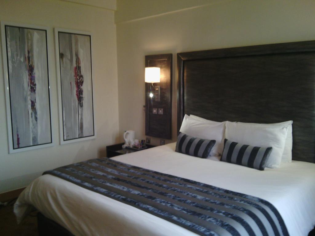 Protea Hotel Asokoro Abuja Szoba fotó