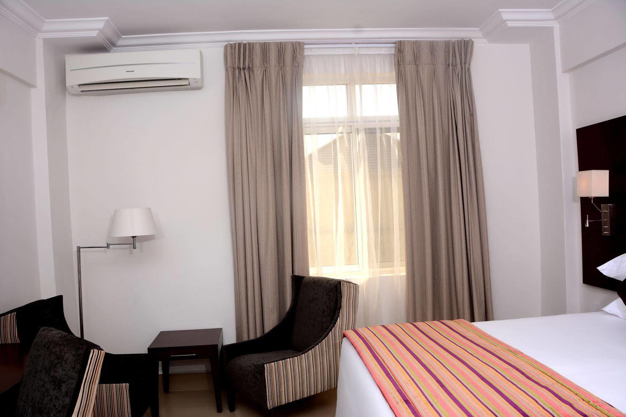 Protea Hotel Asokoro Abuja Kültér fotó
